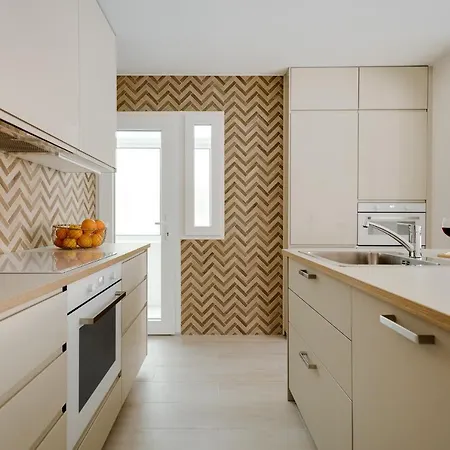 Apartment In Comfortable Sea & *